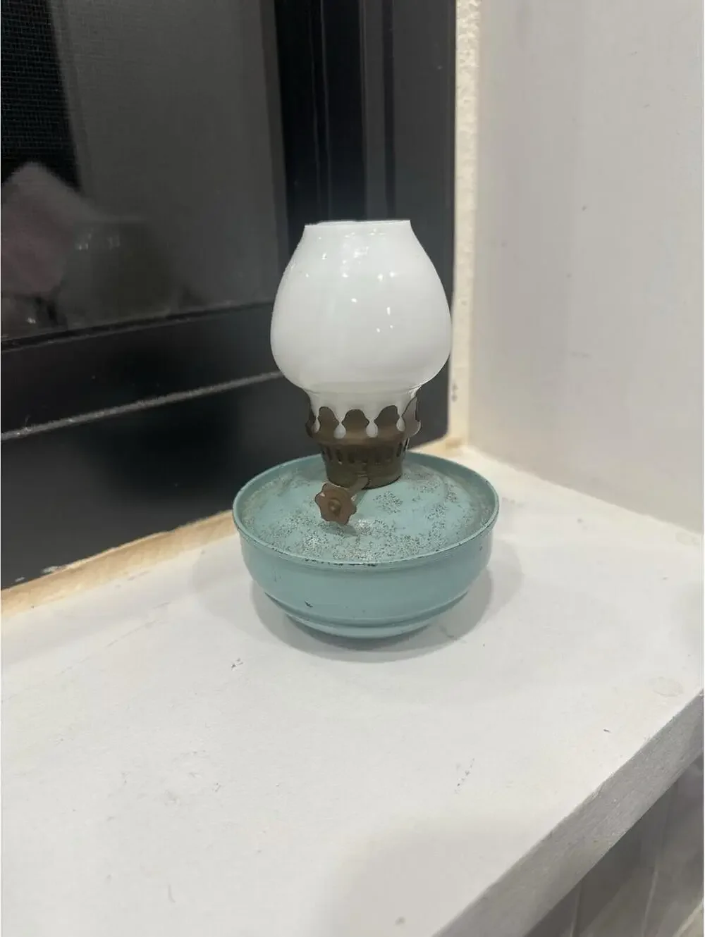 Vintage Kelly Pixie Green Nursery Oil Lamp WW2 England Weighted